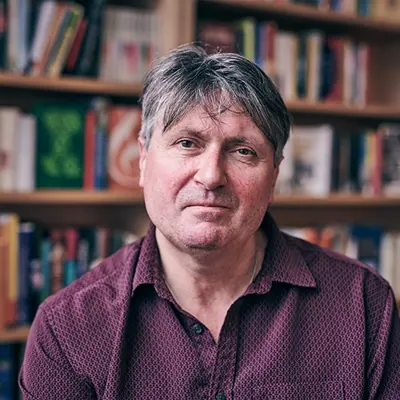 Poetry comes to the heart of the community as Simon Armitage visits Newcastle Library