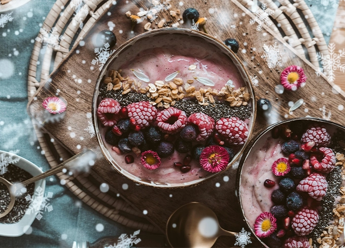 Feature tile showing a picture of Smoothies with fruit on top